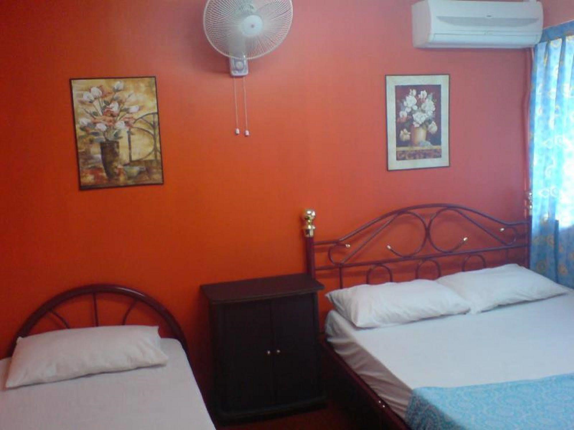 Stay In Lodge Kota Kinabalu Eksteriør bilde